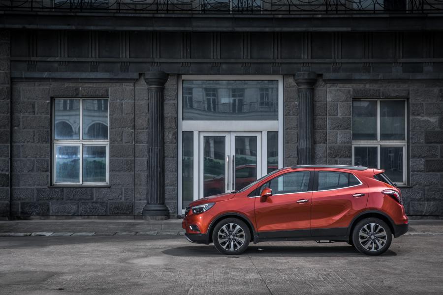  Buick Encore 2016 года  (CN) (фото 10 из 30)